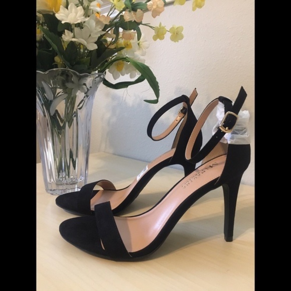 NWT Black Heels